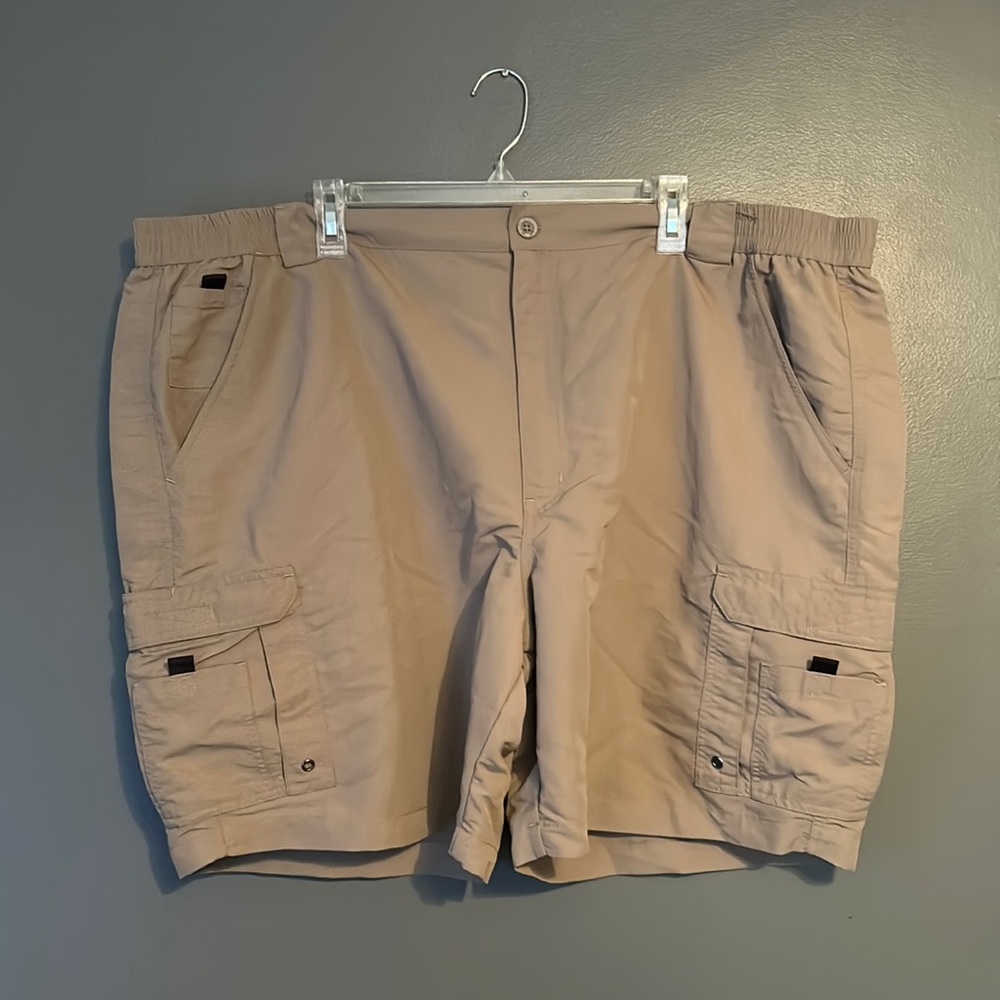 World Wide Sportsman Khaki Shorts